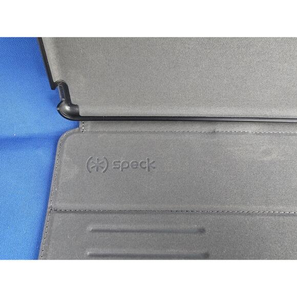 Lightly Used Speck Balance Folio iPad 10.2 Case 7th 8th 9th Gen Stand Cover Slim - Picture 2 of 8